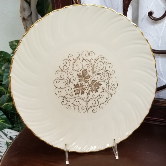 4 Lenox Orleans Dinner Plates ***Beautiful*** - Picture 2 of 6